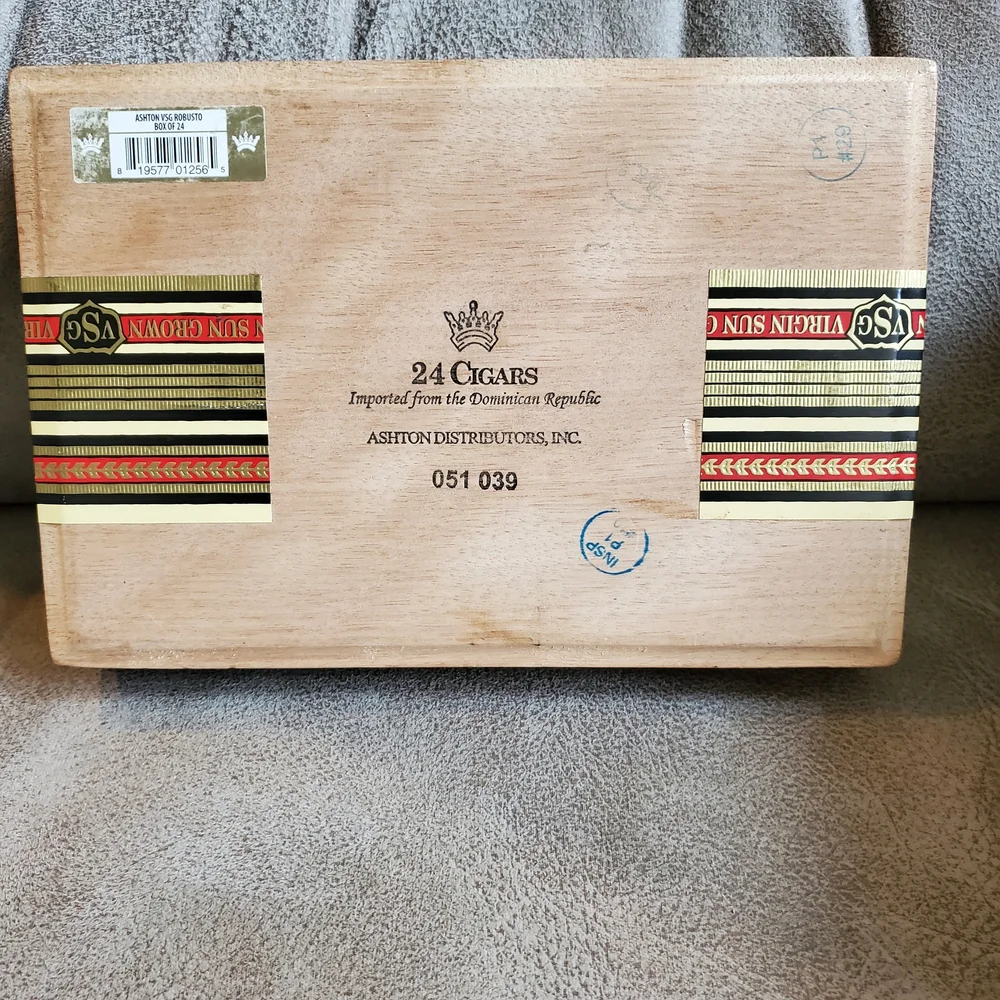 Ashton VSG Empty Cigar Box from Dominion Republic